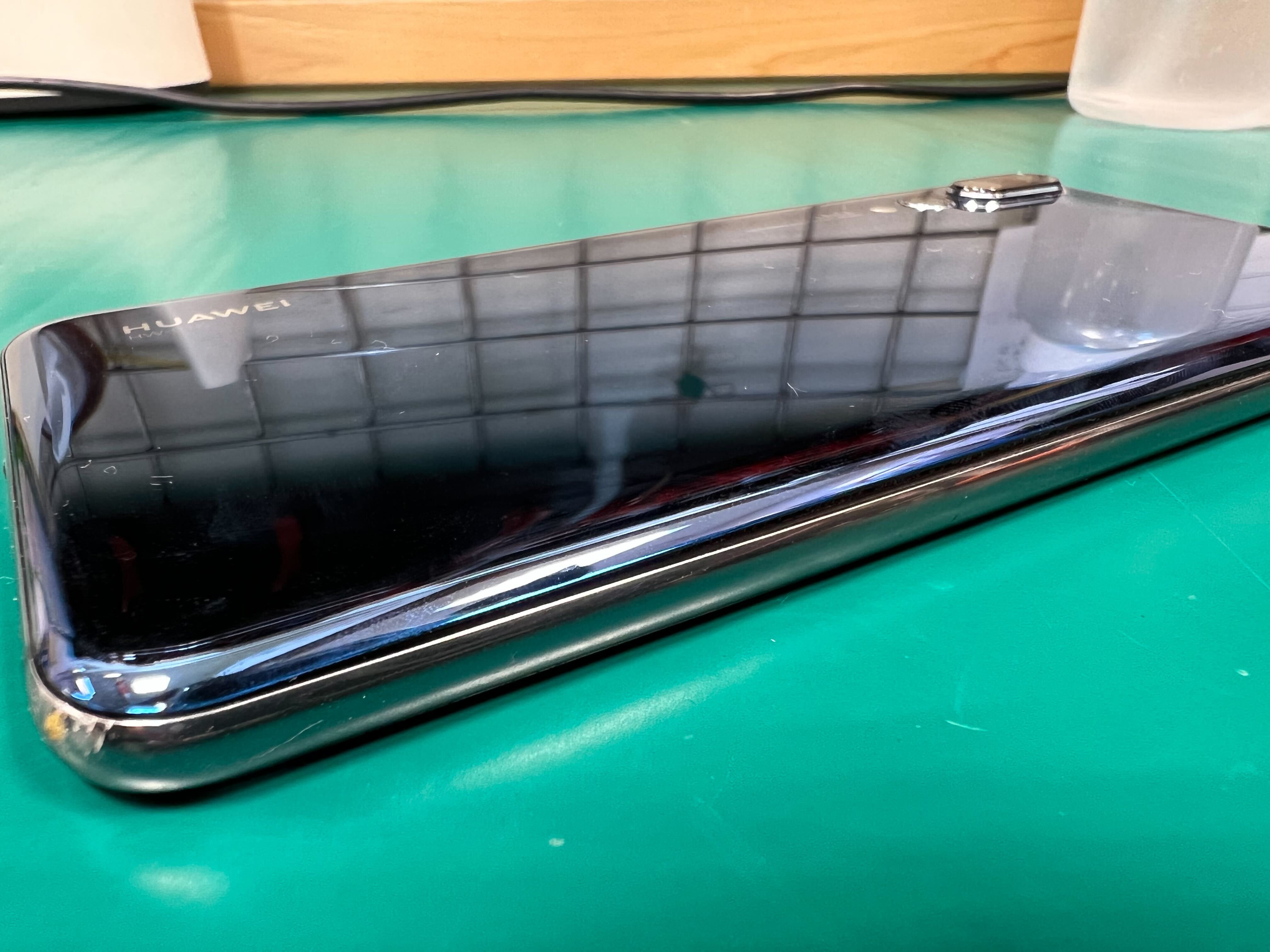 HUAWEI P20 Pro 256gb 中古　バッテリー交換済み HUAWEI P20 Pro 256gb 中古 バッテリー交換済み スマートフォン本体